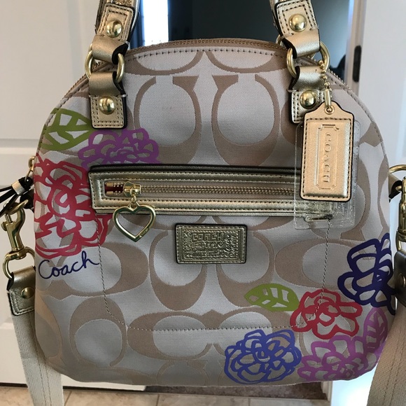 Coach Handbags - Coach 🌺RARE🌸 Poppy Floral HandBag